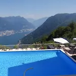 Paradiso فندق