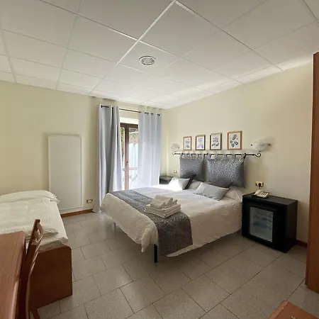 Hotel Paradiso 3*