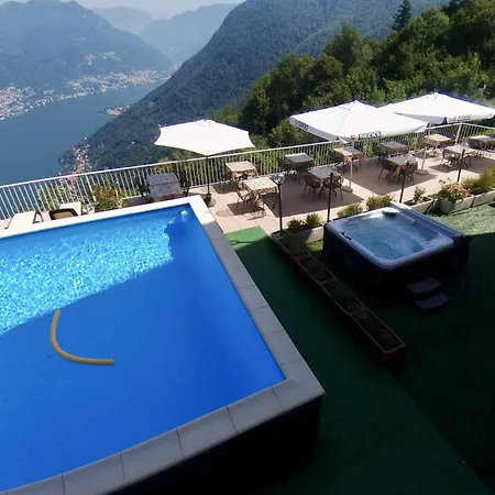 Hotel Paradiso